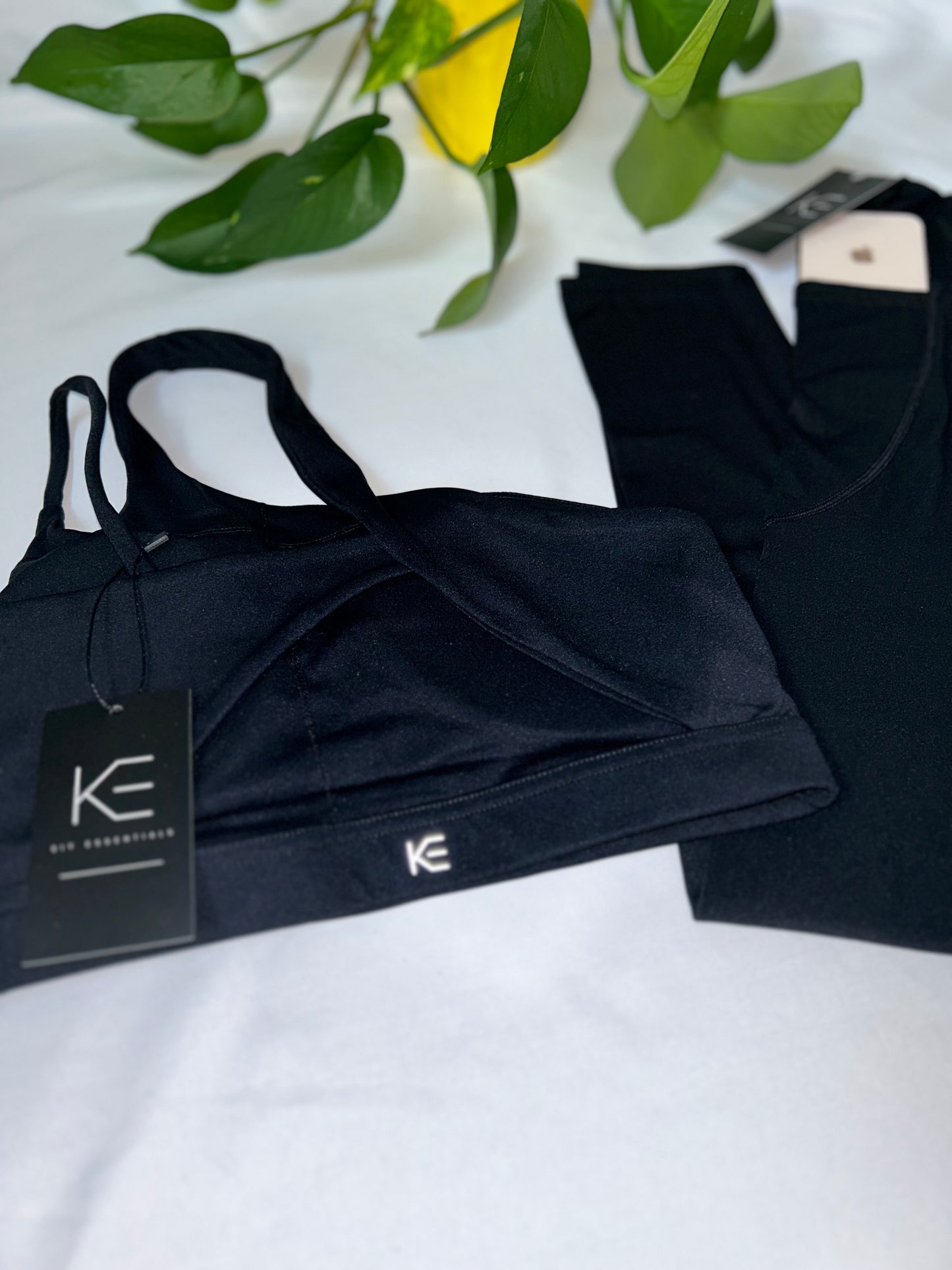 KE Fitness Cut Out Sports Bra Set